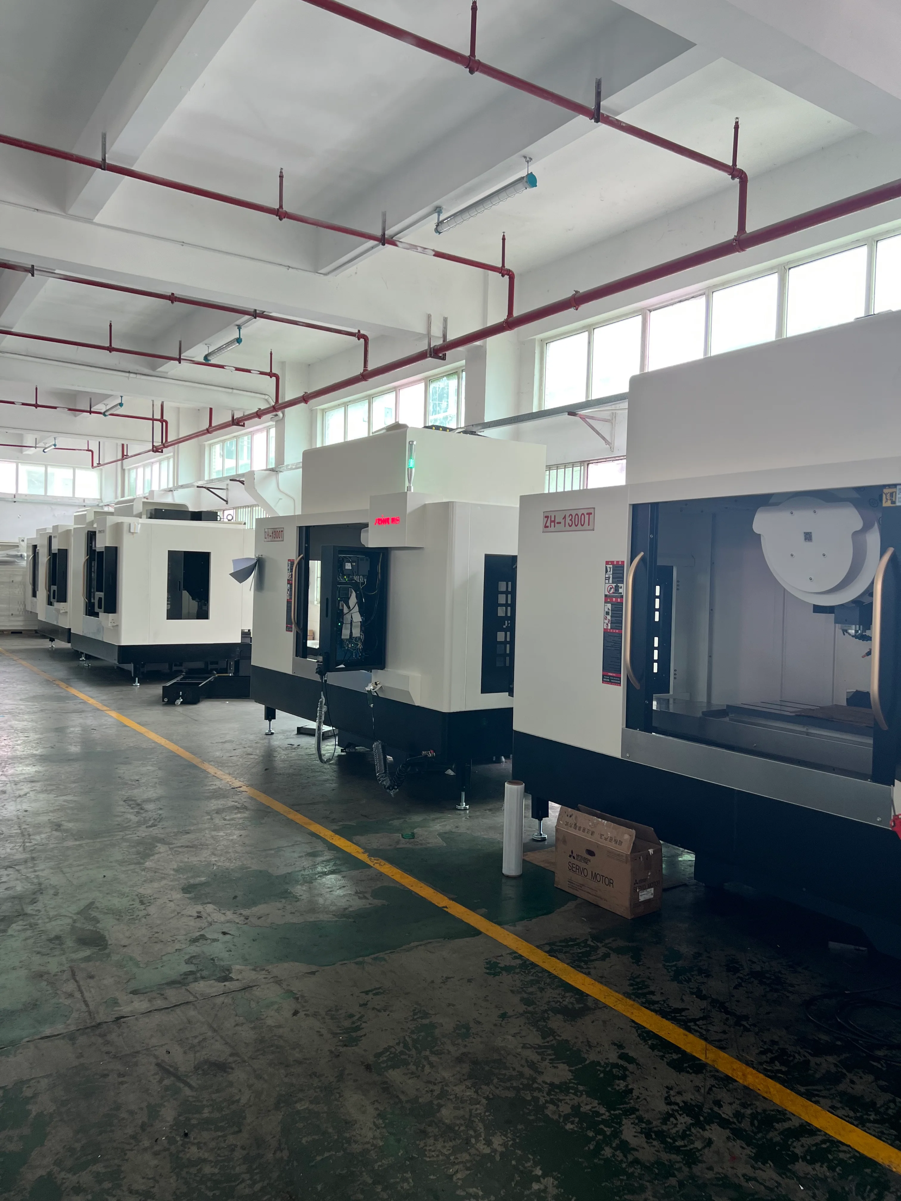 5 axis machining center for precision molds process review by Zhihe CNC